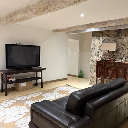 La Petite Chaumiere Apartament Bouilhonnac