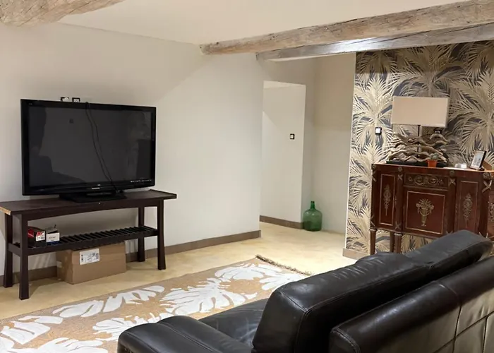 La Petite Chaumiere Apartament Bouilhonnac