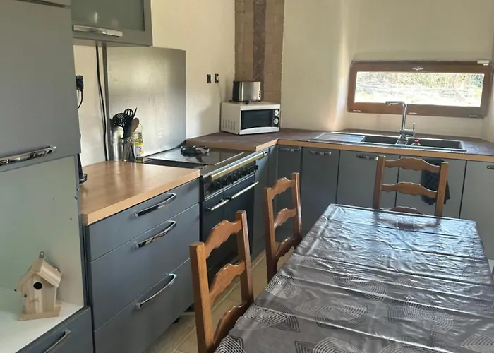 La Petite Chaumiere Bouilhonnac